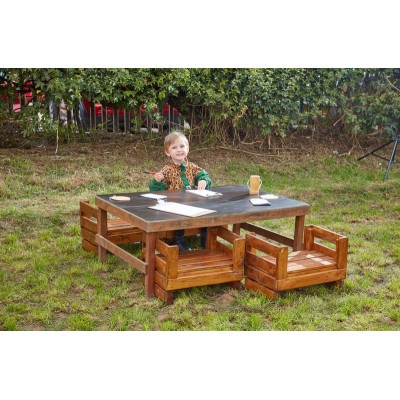 Pupitre ardoise et sièges en bois (Table + 4 caisses)